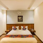 Fabhotel Royal Touch Patel Nagar