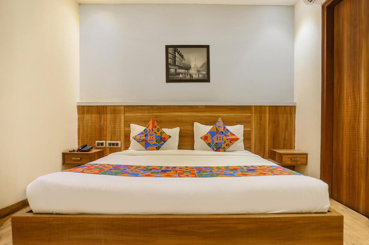 Fabhotel Royal Touch Patel Nagar 3*