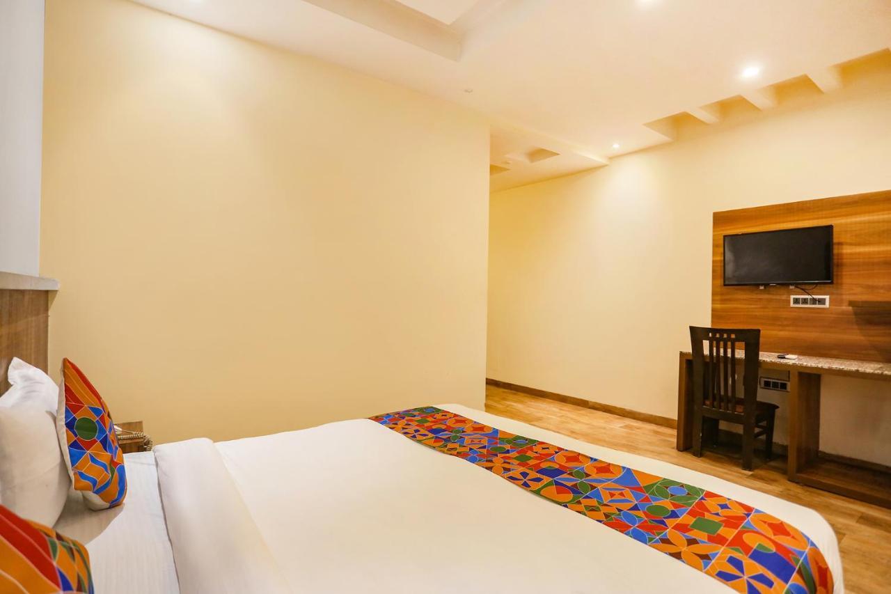 Fabhotel Royal Touch Patel Nagar Hotel 3*